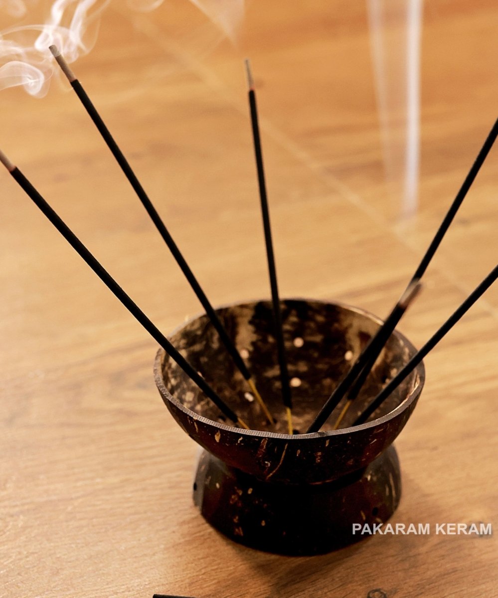 Multi - Purpose Holder Made of Coconut Shell | Verified Sustainable by Brown Living™