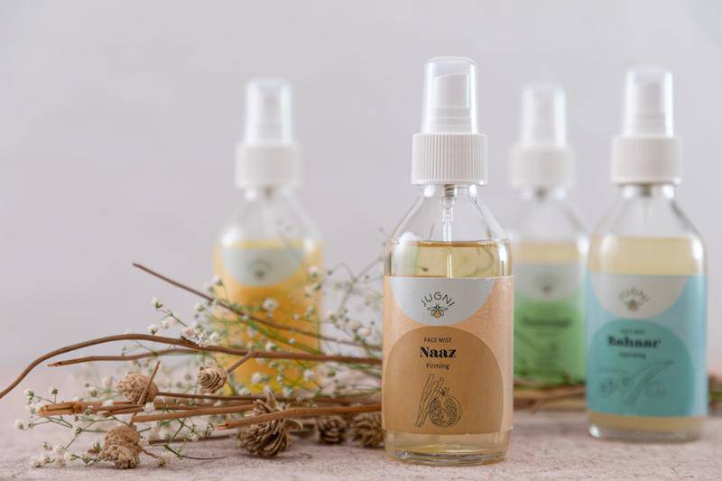 Naaz Firming Face Mist Toner 100ml – Face Toner on Brown Living™. SKU: 231 - 09507 - FM - NZ - 01. Img 2.