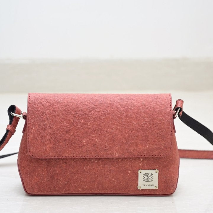 Natural Cross - Body Bag | Made of coconut leather – Womens Bag on Brown Living™. SKU: ZK12/SDB - 1162_24BL11915. Img 1.