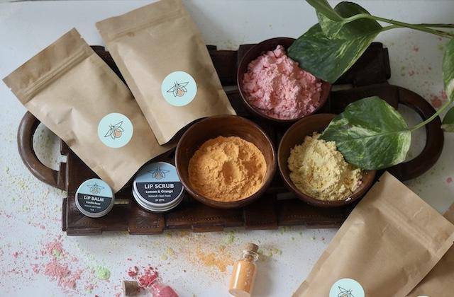 Natural Holi Aroma Colour Powder - 100 Grams – Religious Items on Brown Living™. SKU: 231 - 15850 - Hl - Cl - 2022 - P. Img 3.