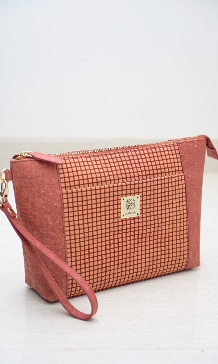 Natural Travel Kit | Made of Coconut Leather – Travel Accessories on Brown Living™. SKU: ZK7/SDB - 1223. Img 3.