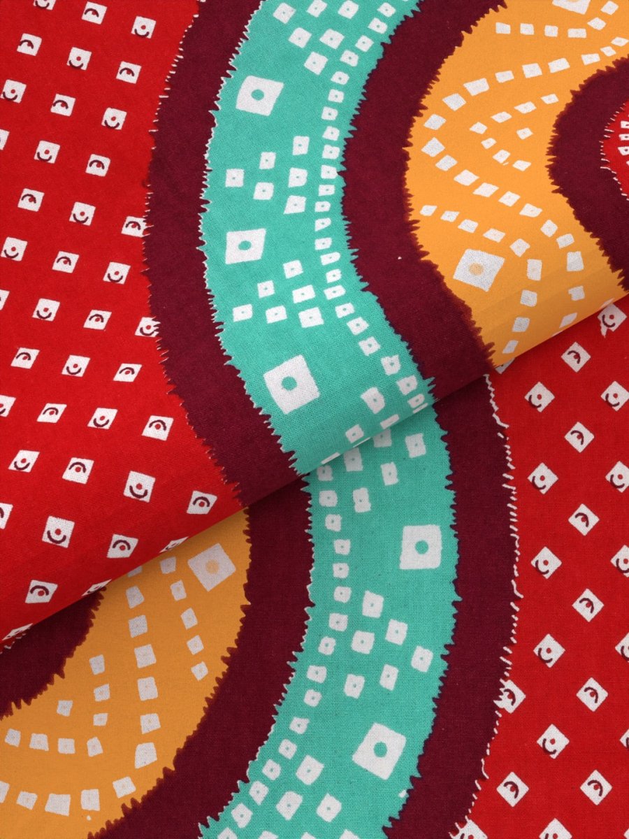 Red Hand Block Geometric Print Pure Cotton King Size Bedding Set | Verified Sustainable by Brown Living™