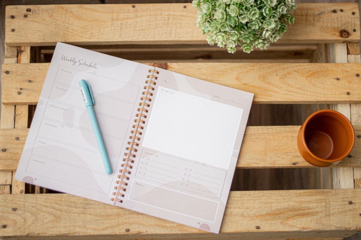 Reflection Weekly Planner – Organizers & Planners on Brown Living™. SKU: Lamina - 14. Img 4.