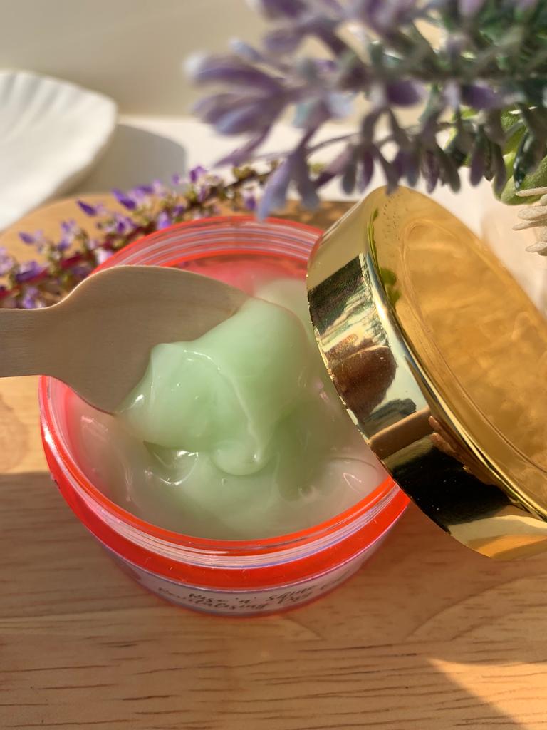 Rise 'n' Shine Revitalising Day Gel – Face Cream on Brown Living™. SKU: AM1008. Img 3.
