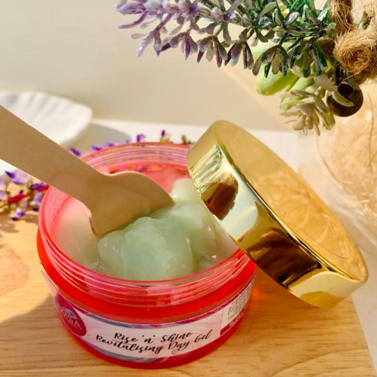 Rise 'n' Shine Revitalising Day Gel – Face Cream on Brown Living™. SKU: AM1008. Img 2.