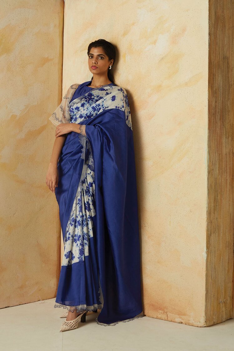 Sara Saree – Womens Saree on Brown Living™. SKU: 238 - 18283 - KAN - AP - 22S52 - OS. Img 1.