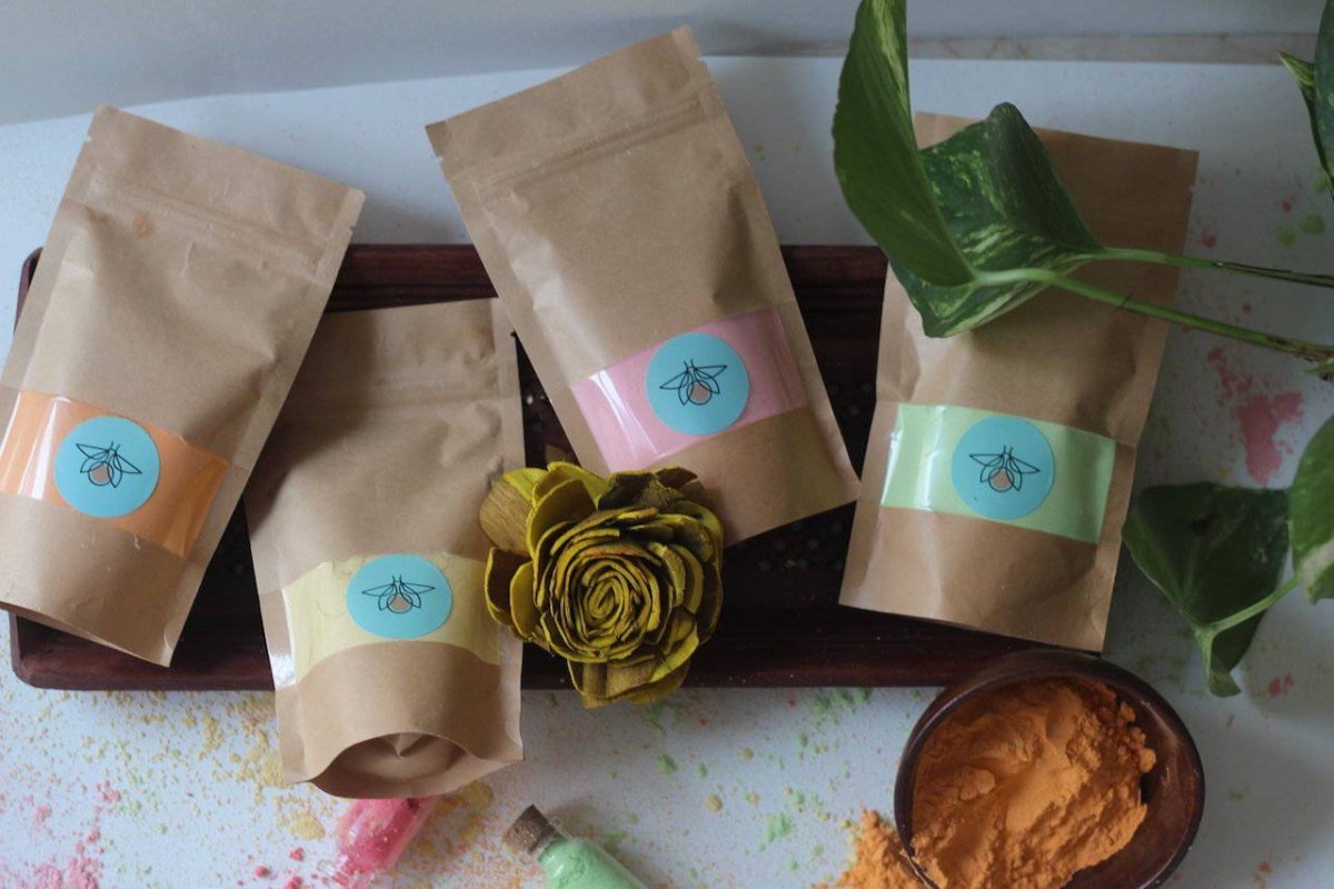 Gulal - Natural Scented Holi Colour - 250g – Religious Items on Brown Living™. SKU: 231 - 15204 - HL - 001. Img 2.