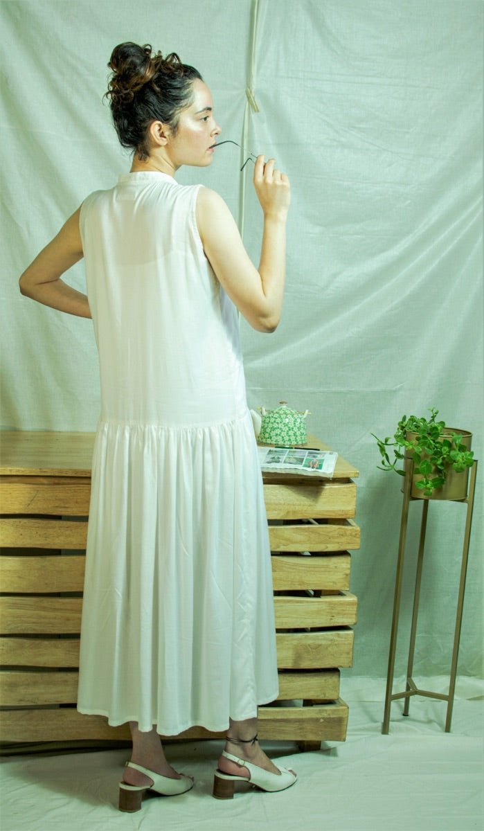White Bamboo Fabric Flapper Dress – Womens Dress on Brown Living™. SKU: pH131_24BL8370. Img 4.
