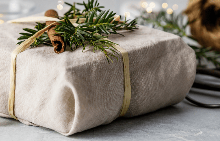 How to Choose the Perfect Eco-Friendly Friendship Day Gift - Brown Living™