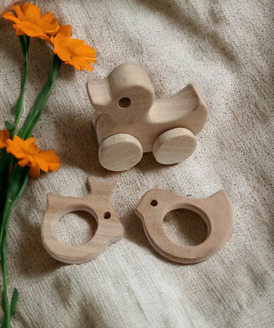 100% Natural Neem Wooden Wheel Toy & Teether For Babies – Wooden Toys on Brown Living™. SKU: WT_DK-DV-RBT. Img 1.
