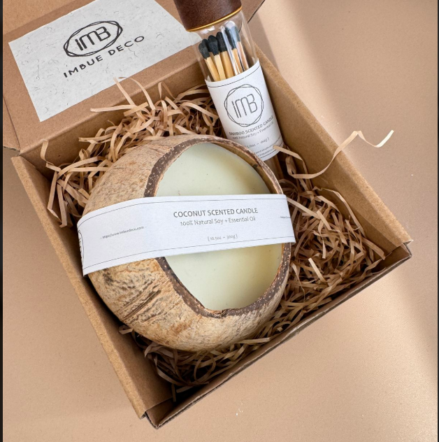 Coconut shell candle