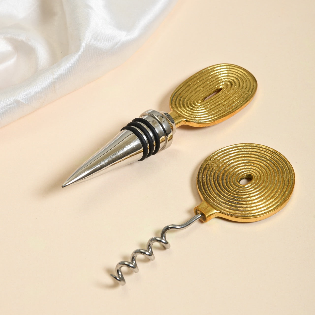Ekaantrik Brass Wine Cork and Opener Set