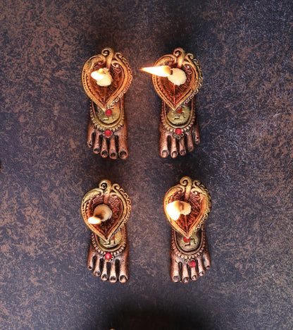 Charan Diya Set – Traditional Handmade Decor