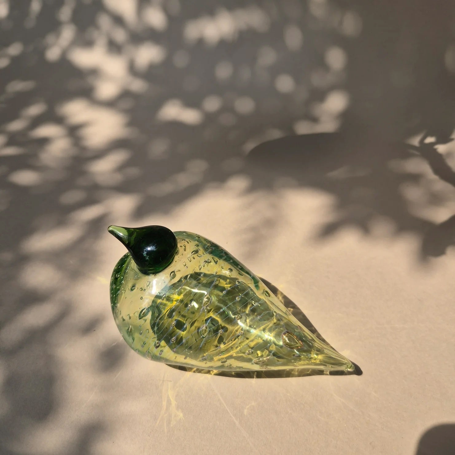 Meadow Glide Glass Bird Figurine – Elegant Table Decor