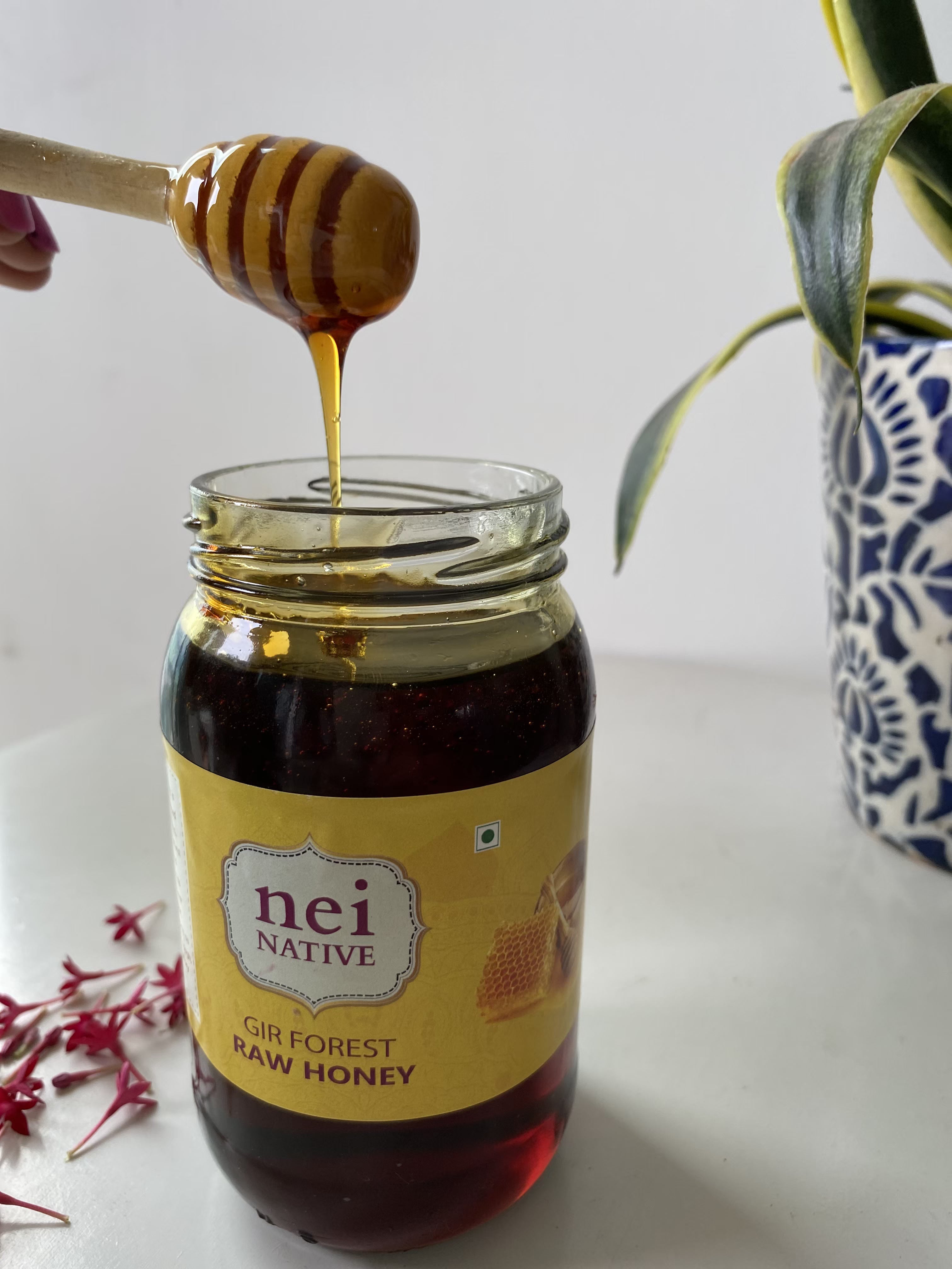 Organic Gir Forest Raw Honey | Unprocessed and Nutrient-Rich