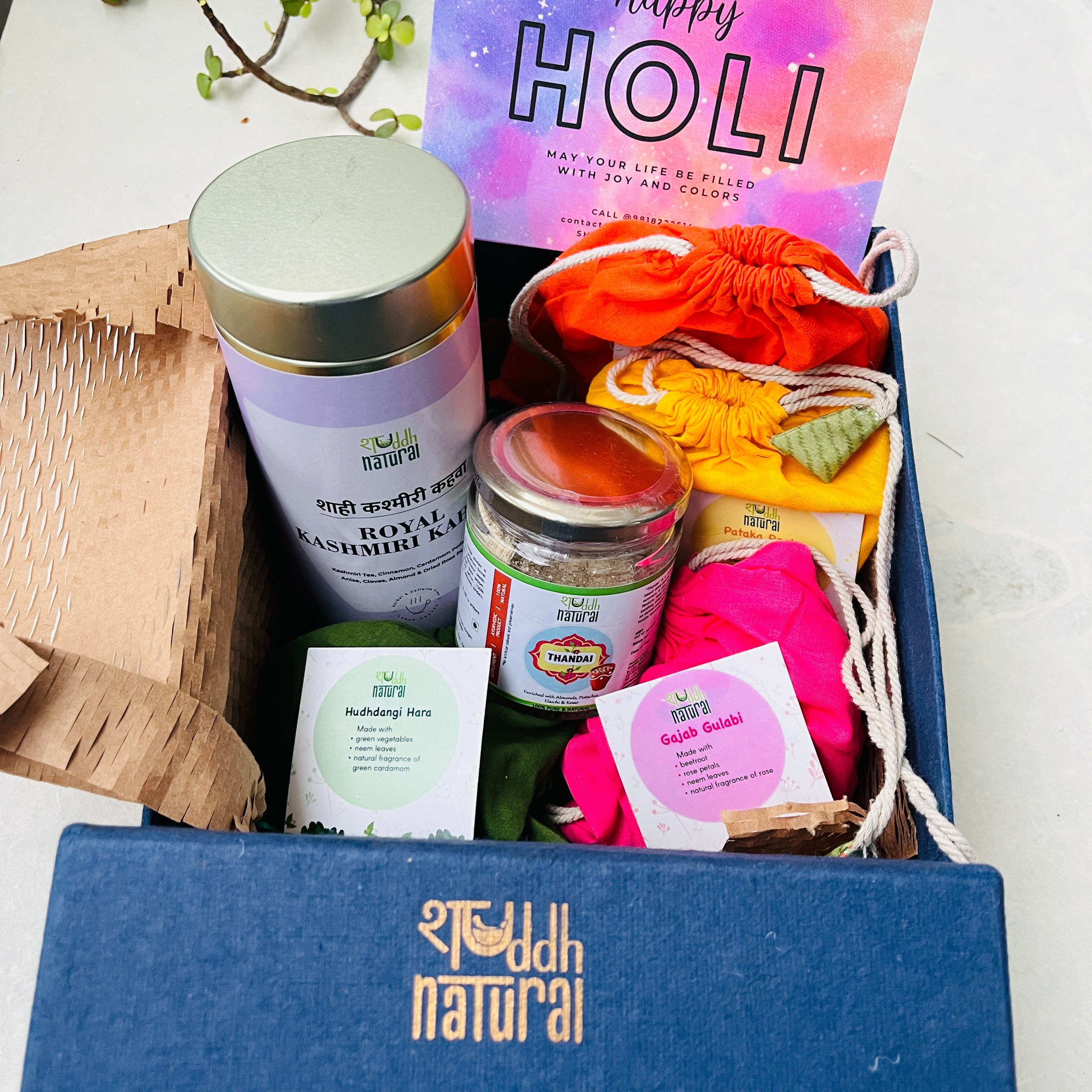 Festive Holi Hamper | Herbal Gulal, Ayurvedic Thandai & Kashmiri Kahwa | Set of 7