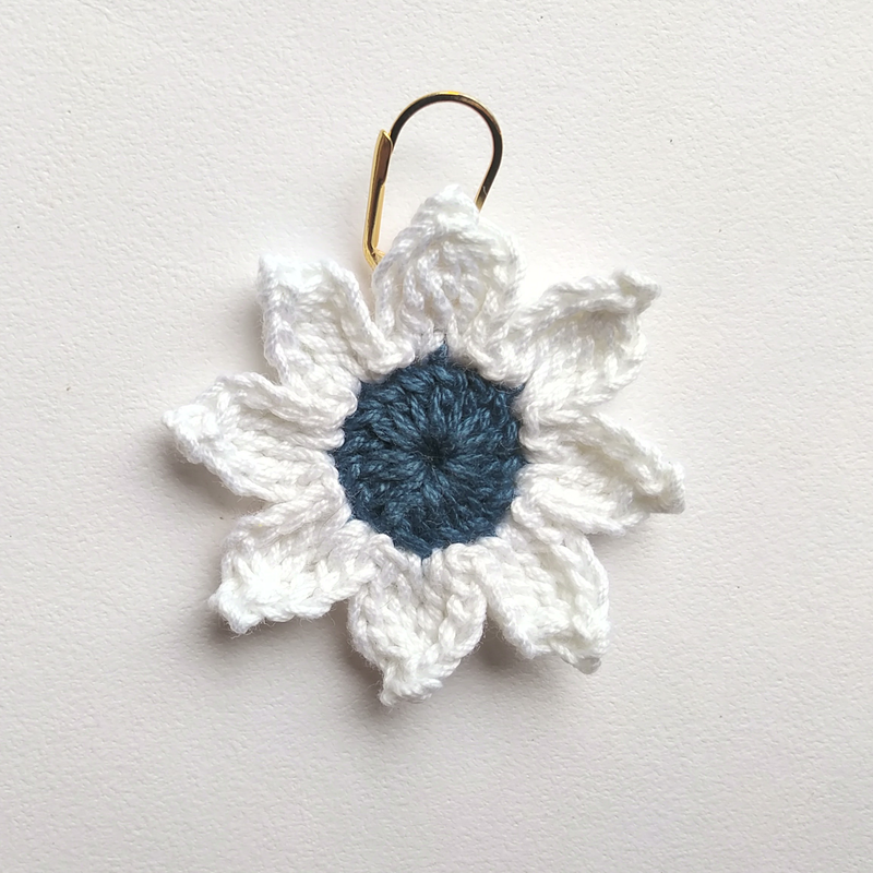 Star Hand Crochet – Turquoise