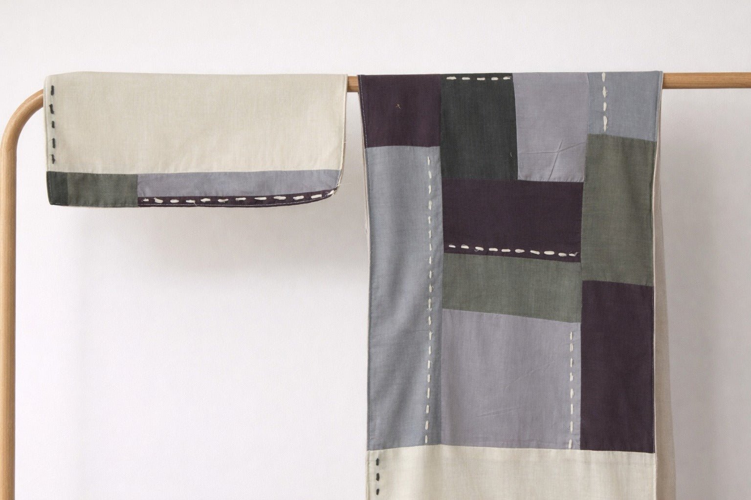 Aakar Table Runner – Elegant Fabric Runner for Stylish Dining Decor – Table Linens on Brown Living™. SKU: TR02. Img 2.