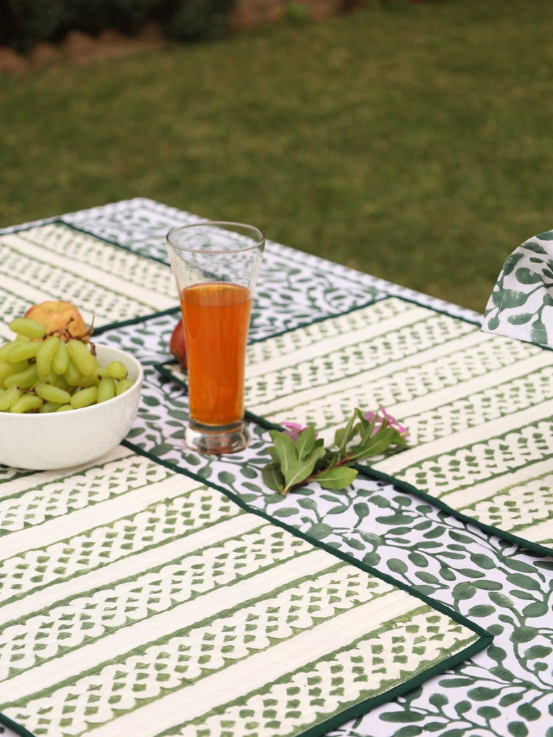 Abstract Leaf Reversible Organic Cotton Placemats- Set of 4 | Verified Sustainable Table Decor on Brown Living™