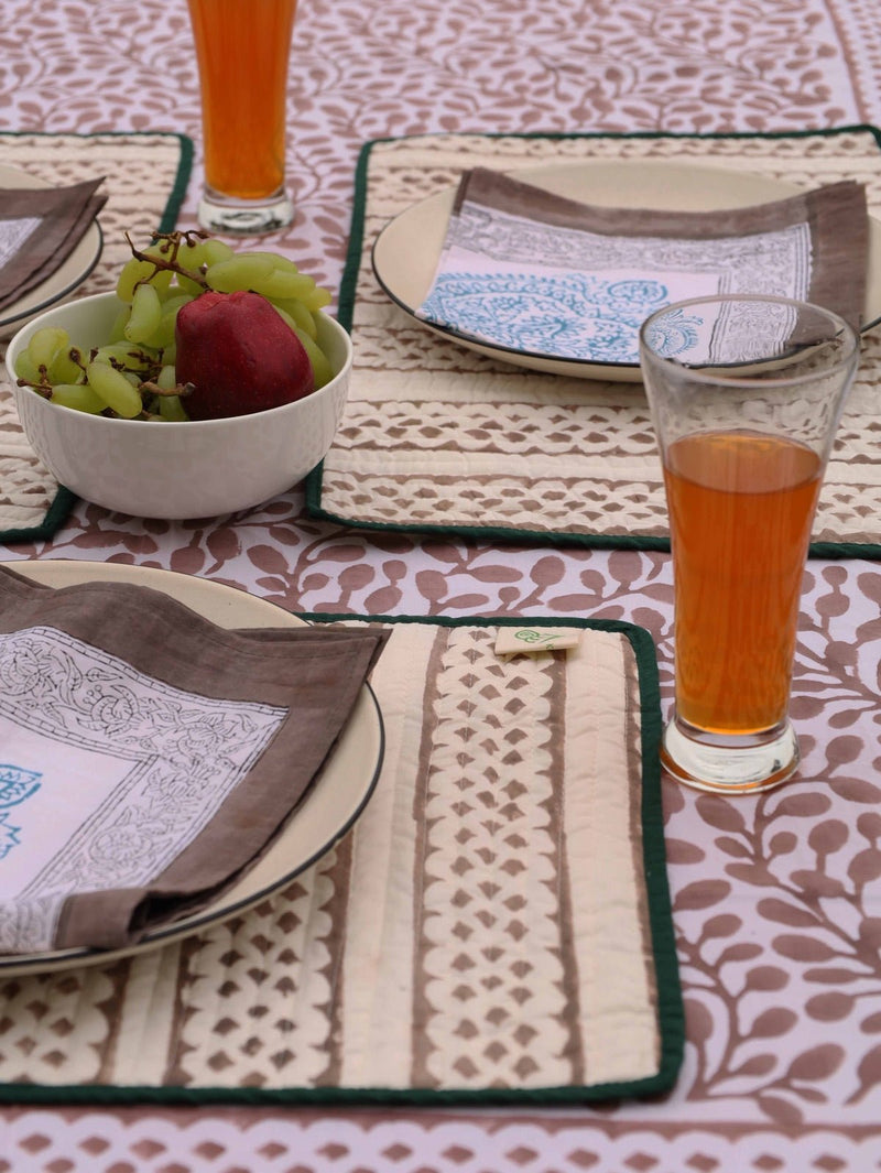 Abstract Leaf Reversible Organic Cotton Placemats - Set of 4 | Verified Sustainable by Brown Living™