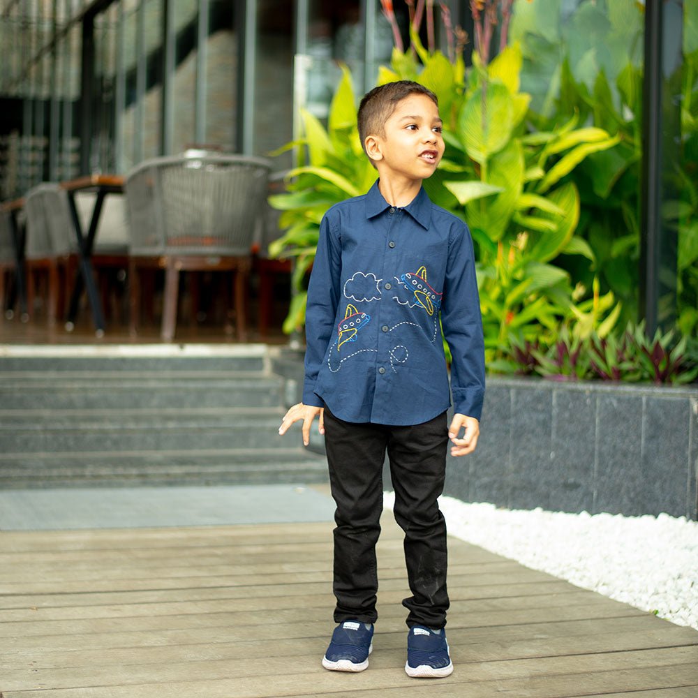 Aeroplane Embroidered Organic Cotton Shirt - Navy – Kids Shirts on Brown Living™. SKU: NANFS007EMB024 - 18M. Img 4.