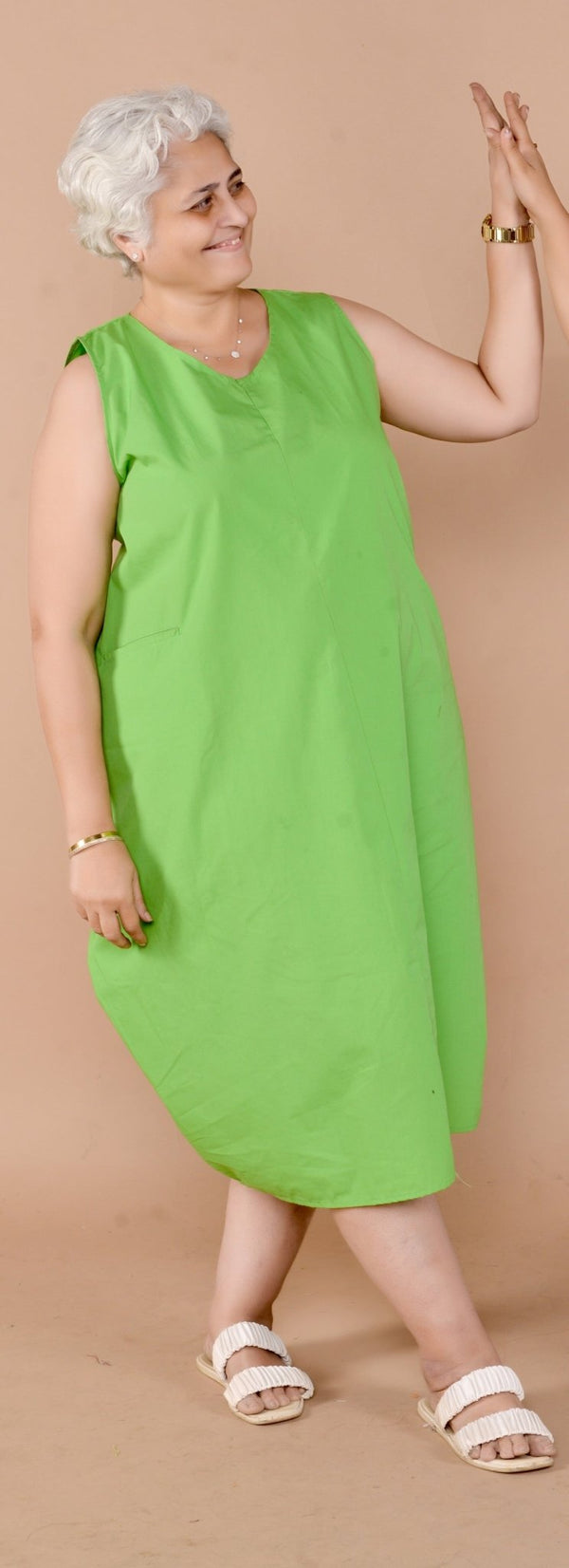 Ahana Sleevless Oversized Handloom Cotton Dress Green | Verified Sustainable Womens Dress on Brown Living™