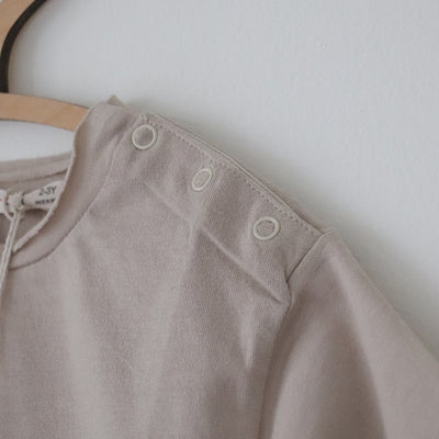 All Day Tee - 100% Organic Cotton Kids T-shirt – Kids T-Shirts on Brown Living™. SKU: CW - 01 - 0002/6 - 9M. Img 3.