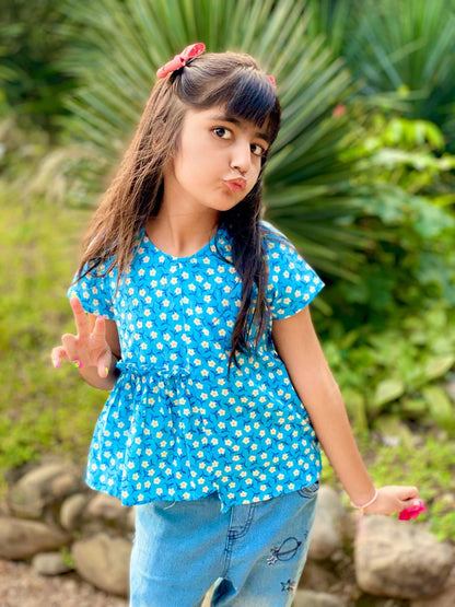 All of Me Top I Blue Floral Organic Cotton Top for Girls – Kids Tops on Brown Living™. SKU: ZGSFA. Img 1.