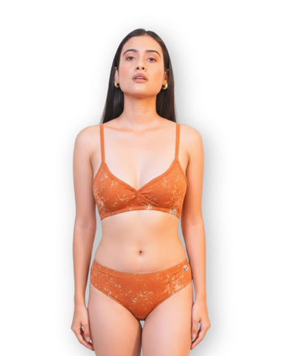Amber Cotton Lingerie Set – Womens Accessories on Brown Living™. SKU: 008AMORA-TangaBrownSpltrAOP-XS. Img 2.