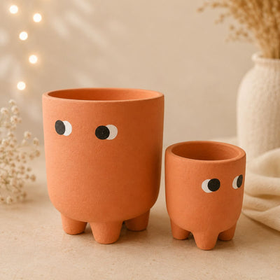 Amber Muse Face Planter Set of 2 | Orange Decorative Planters – Ceramic Planter on Brown Living™. SKU: D-474. Img 4.