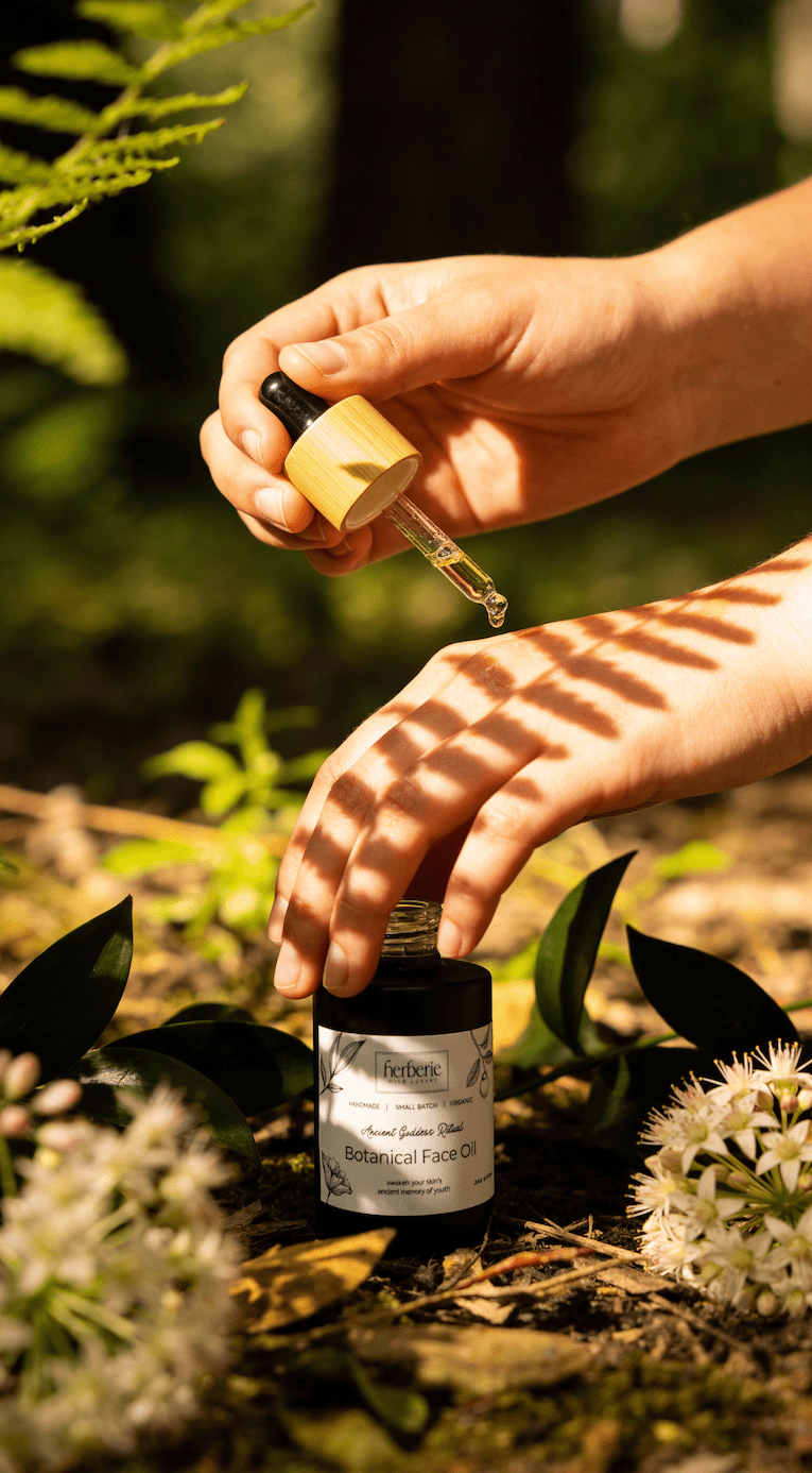 Ancient Goddess Ritual Face Oil | Nourishing Glow | 40ml – Face Oil on Brown Living™. SKU: AGRFO-40. Img 3.