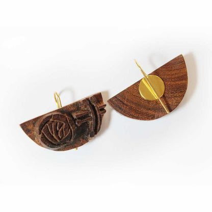 Anusham Rekh - Wooden Earring With Wood Block Carving – Jewellery on Brown Living™. SKU: UARKHWJER001. Img 6.