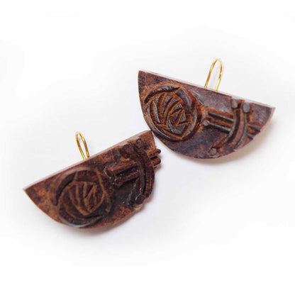 Anusham Rekh - Wooden Earring With Wood Block Carving – Jewellery on Brown Living™. SKU: UARKHWJER001. Img 1.