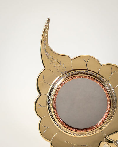 Aranmula Kannadi – Traditional Handcrafted Metal Mirror of Kerala – Home Decor on Brown Living™. SKU: ANTAKMKHHG. Img 8.
