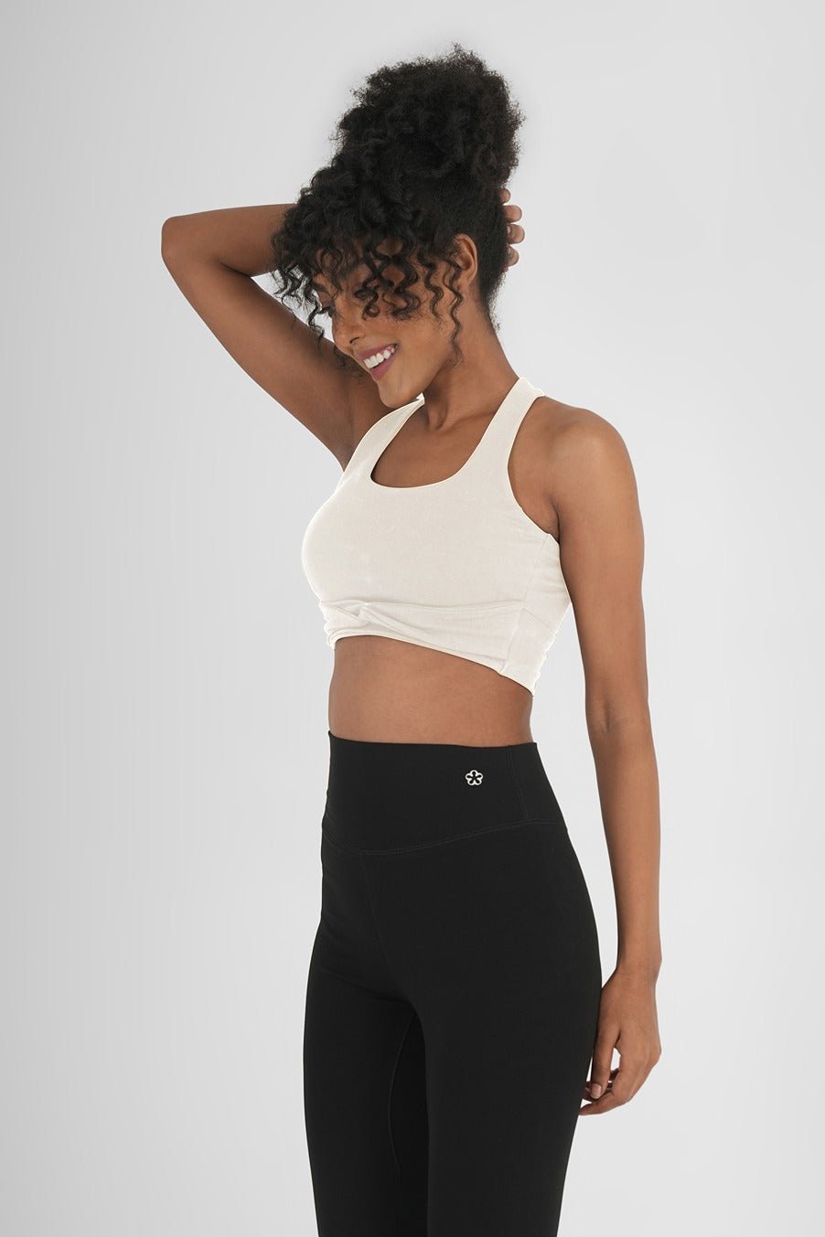 Ash Snug Fit Athletic Sports Bra – White | Seamless Support & Comfort – Womens Top on Brown Living™. SKU: ELASHWHTXS. Img 2.