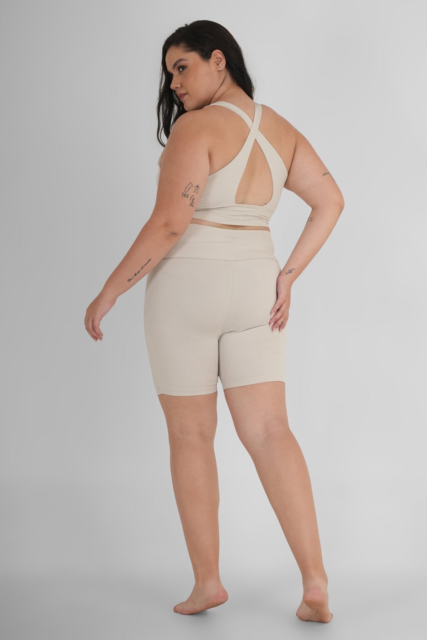 Ash White Co - ordinated Set | Elegant & Comfortable Women’s Activewear – Womens Co - Ord Sets on Brown Living™. SKU: ELASHCOWHXS. Img 2.
