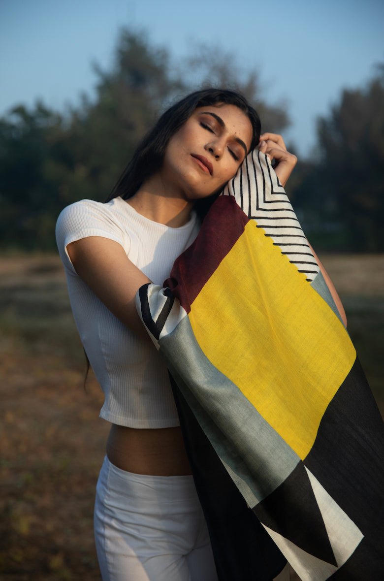 Athangudi 100% Natural Ahimsa Eri Peace Silk Scarf – Womens Scarf on Brown Living™. SKU: NAESWT07. Img 6.
