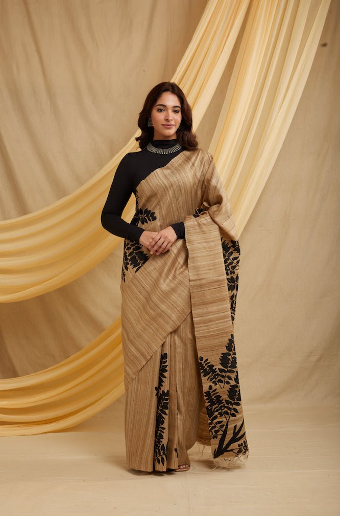 Bada Patta 100% Natural Ahimsa Tussar Peace Silk Saree – Womens Saree on Brown Living™. SKU: NAESA04. Img 3.