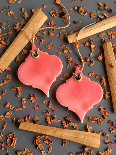 Bakhoor Rose Wax Sachet – Candles & Fragrances on Brown Living™. SKU: BRWS02_N. Img 8.