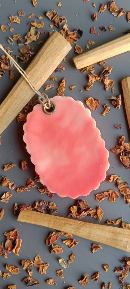 Bakhoor Rose Wax Sachet – Candles & Fragrances on Brown Living™. SKU: BRWS03_N. Img 3.