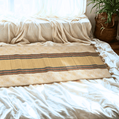 Bamboo Bed Mat Snowflake Weave with Muga Gold – Natural Comfort – Bed Linens on Brown Living™. SKU: SK-BDM-NBG-03-JBG. Img 3.
