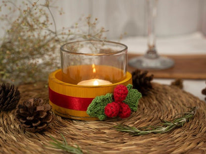 Bamboo & Crochet Holly Tea Light Holder | Handcrafted Christmas Decor – Home Decor on Brown Living™. SKU: TL-770. Img 16.