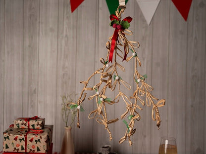Banana Rope Mistletoe Hanging – Handcrafted Christmas Ornament – Home Decor on Brown Living™. SKU: DE-1019. Img 7.