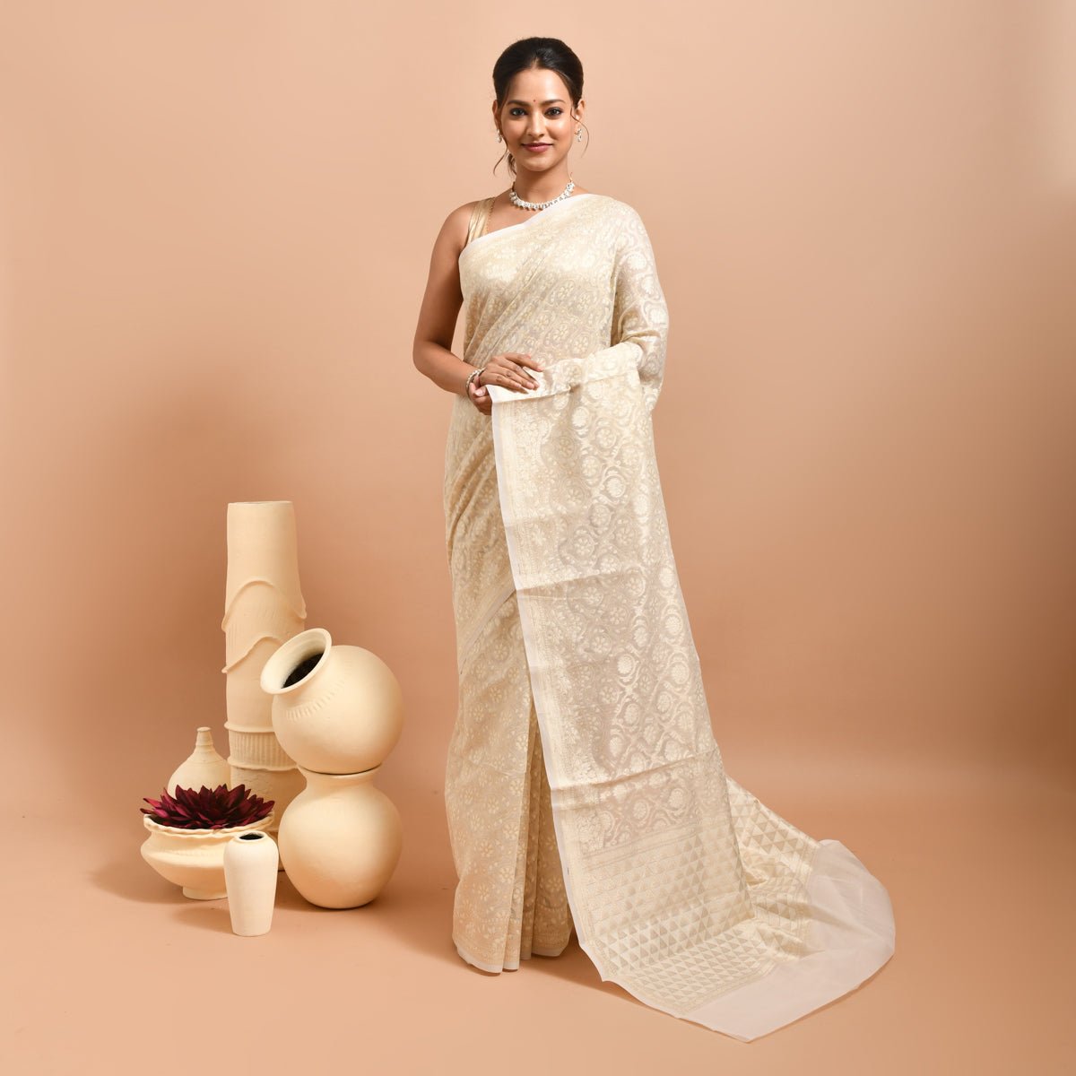 Banaras Kora Silk Saree with Blouse Piece – Womens Saree on Brown Living™. SKU: STR - WHITE - FLO - 03. Img 3.