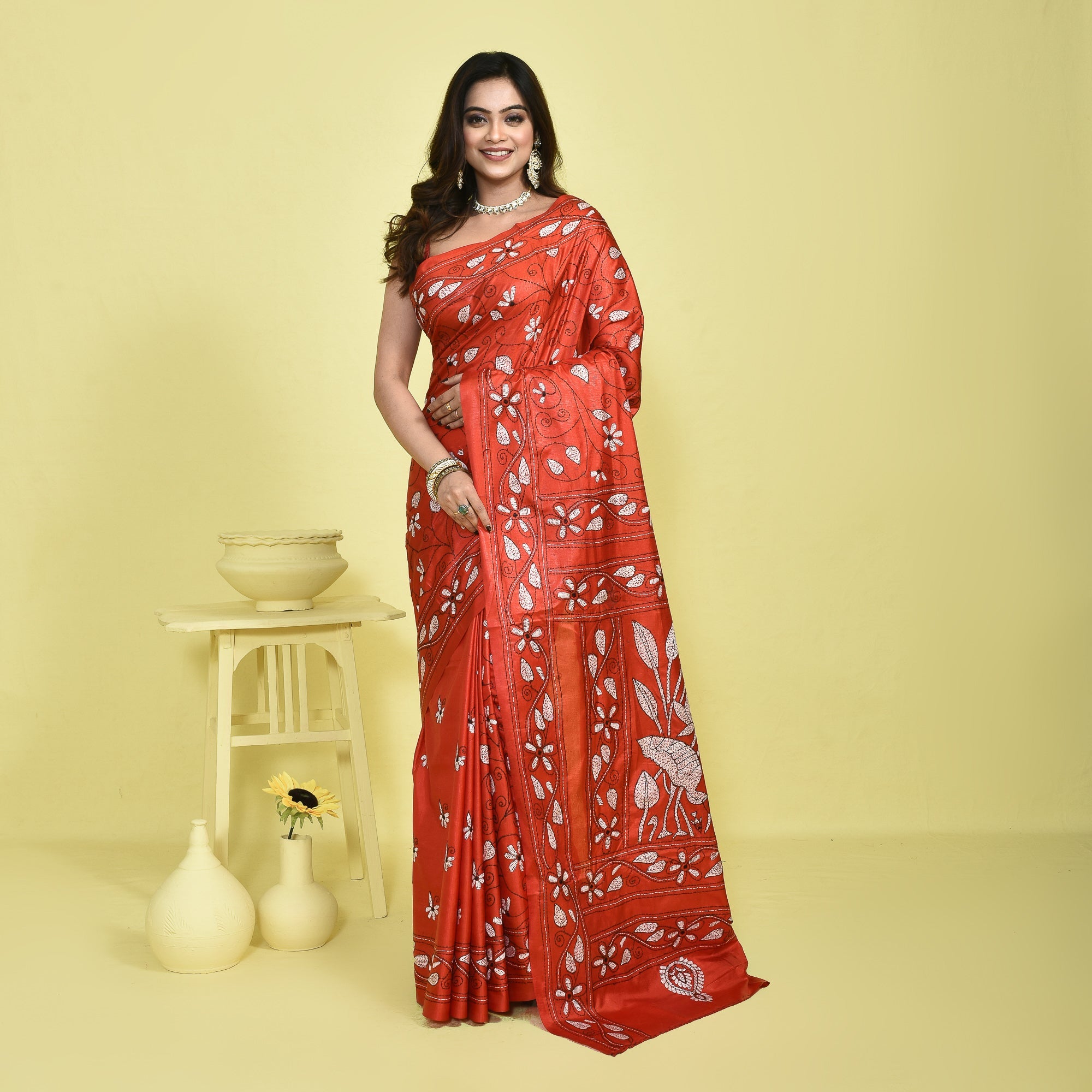 Bengal Semi Silk Kantha Stitch Saree | Hand Embroidered Ethnic Saree – Womens Saree on Brown Living™. SKU: STR-SAR-KAN-RED-05. Img 5.