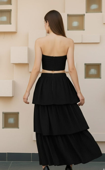 Black Corset & Skirt in Recycled Cotton – Womens Set on Brown Living™. SKU: BL_HOA114. Img 2.