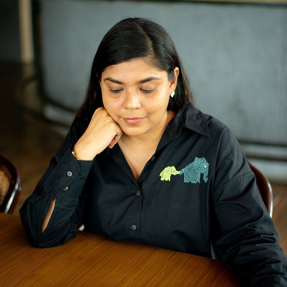 Black Cotton Shirt with Mini Elephants Embroidery – Womens Shirt on Brown Living™. SKU: NANWS005EMB052 - XS. Img 1.