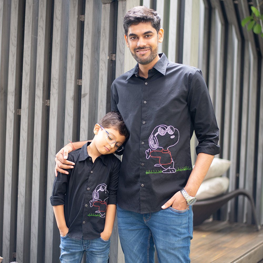 Black Organic Cotton Shirt with Chill Dog Embroidery – Men Shirt on Brown Living™. SKU: NANMS005EMB046 - S39. Img 4.