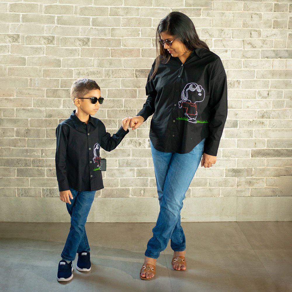 Black Organic Cotton Shirt with Chill Dog Embroidery – Womens Shirt on Brown Living™. SKU: NANWS005EMB046 - XS. Img 3.