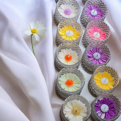 Blooming Daisy Scented Soy Wax Candle - Pack of 1 – Candles & Fragrances on Brown Living™. SKU: BL_ASC_BD. Img 2.